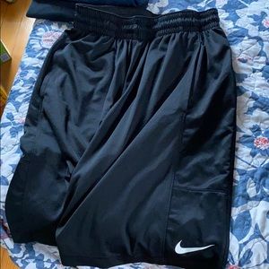 Nike basketball shorts with pockets